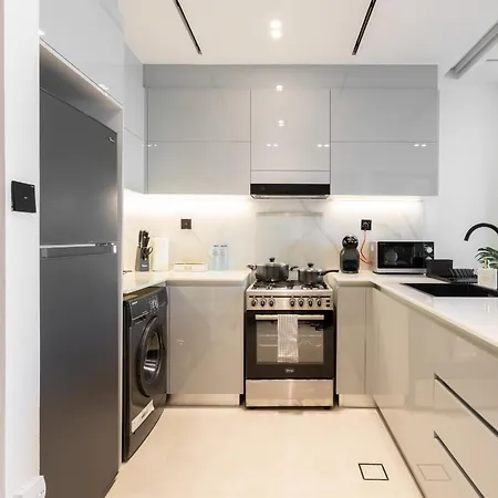 Easygo - Binghatti Canal Burj Khalifa View 1 Bedroom Dubai Exterior photo