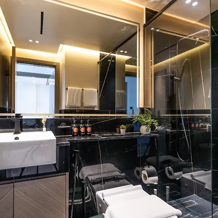 Easygo - Binghatti Canal Burj Khalifa View 1 Bedroom Dubai Exterior photo